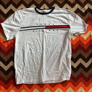 Tommy Hilfiger White Tee with Black and Red Accents